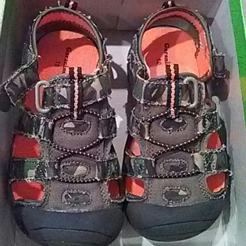Garanimals sandals